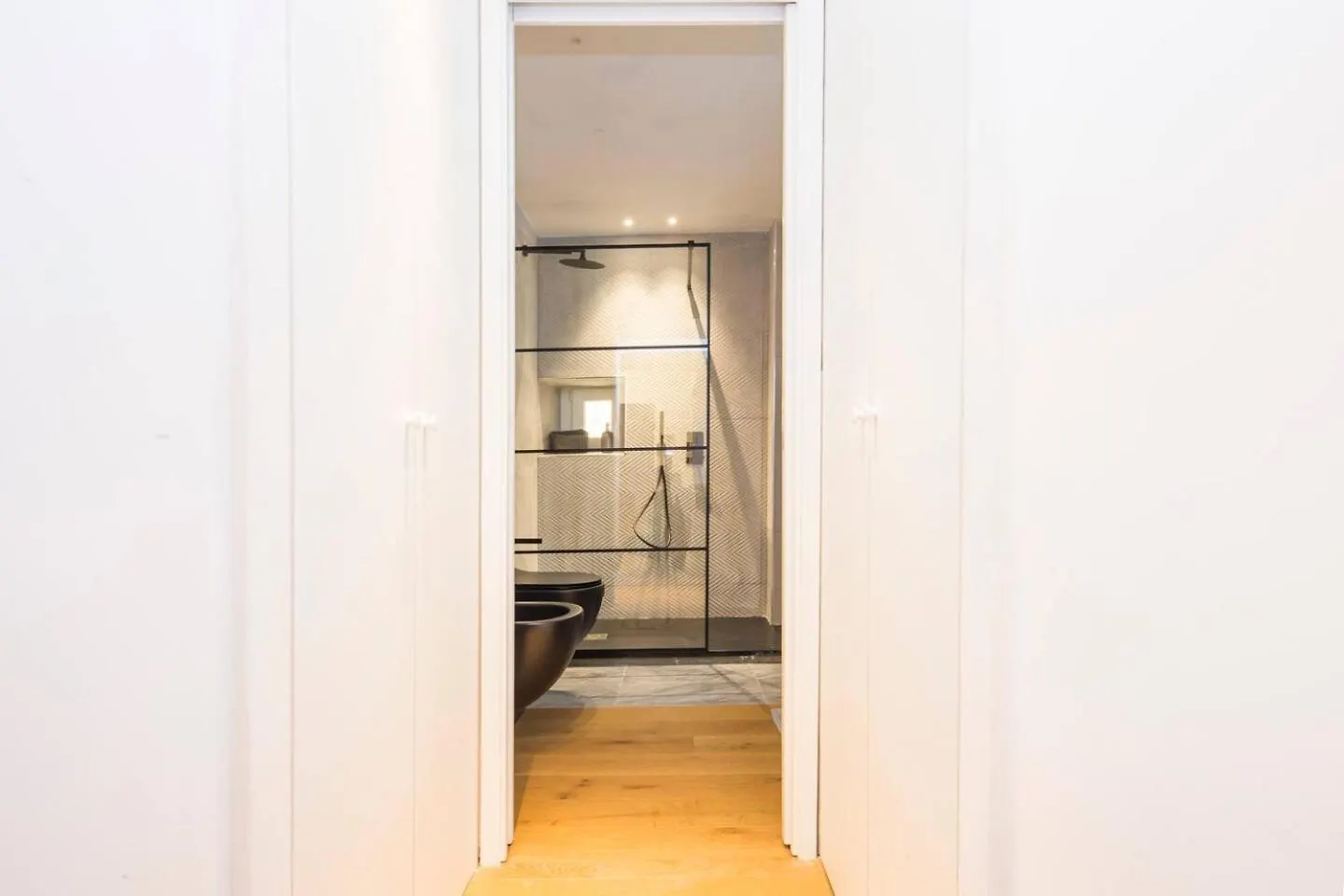 Galata House By Holiday Home 24 Genoa Apartment
